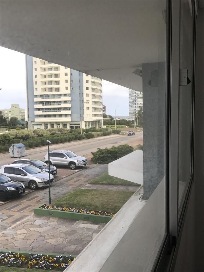 Edif Uruguay - Depto A Nuevo Apartment Punta del Este Ngoại thất bức ảnh
